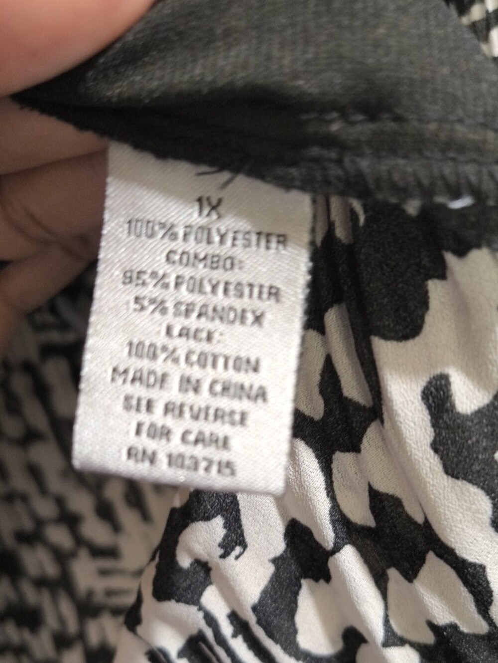 Signature by Larry Levine Black and White Patterned Layered Top - Picture 3 of 4